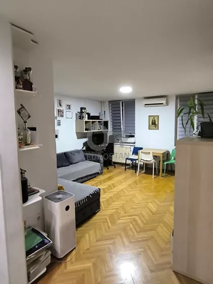 Radnička | 4zida.rs