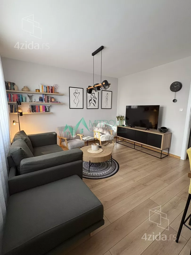 Dvoiposoban stan | 4zida