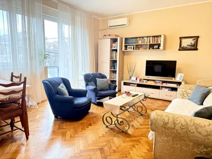 Gospodara Vučića | 4zida.rs