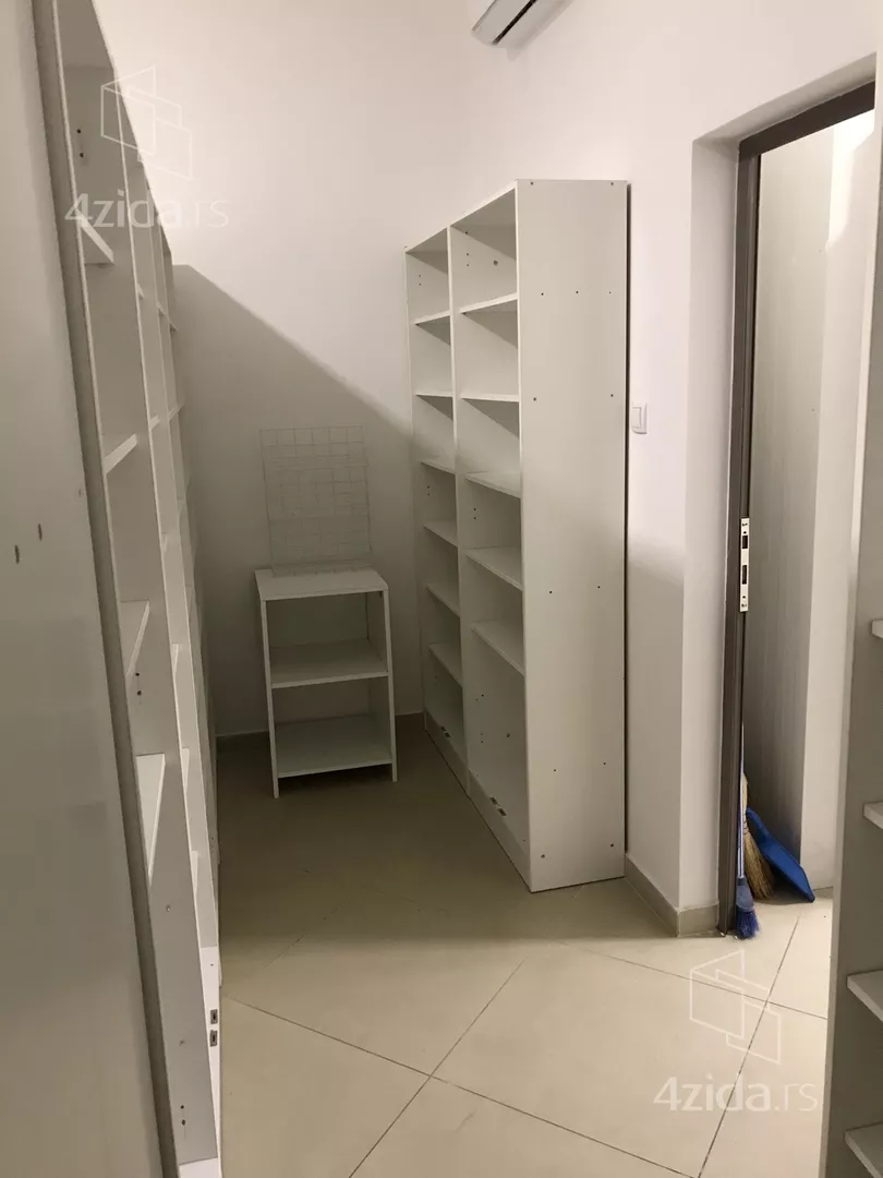 Ugostiteljski objekat | 4zida