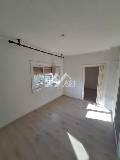 Jug Bogdana | 4zida.rs