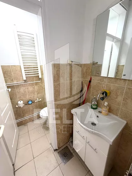 Trg Nikole Dražića | 4zida.rs