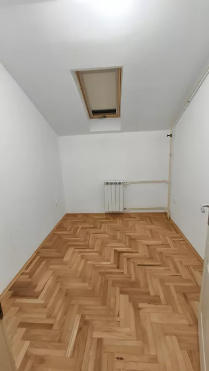 Majora Omera Mehića 16 | 4zida.rs