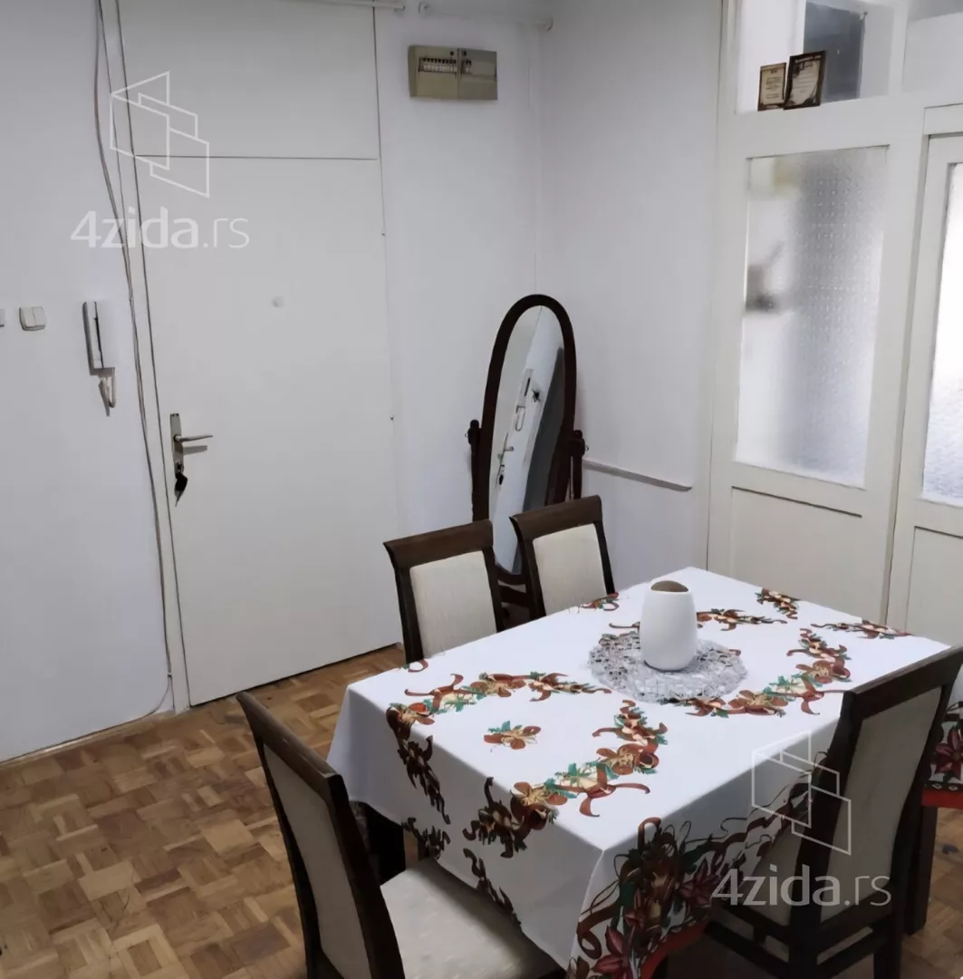 Jednosoban stan | 4zida