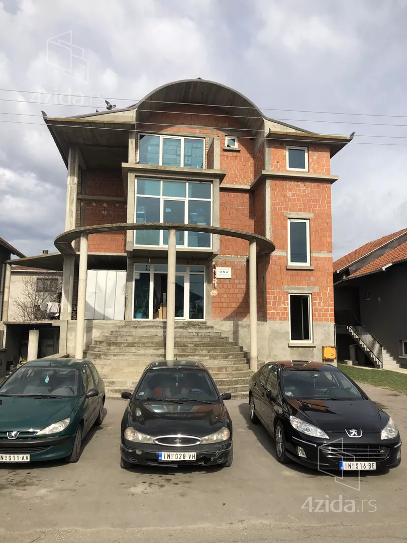 4-etažna kuća | 4zida