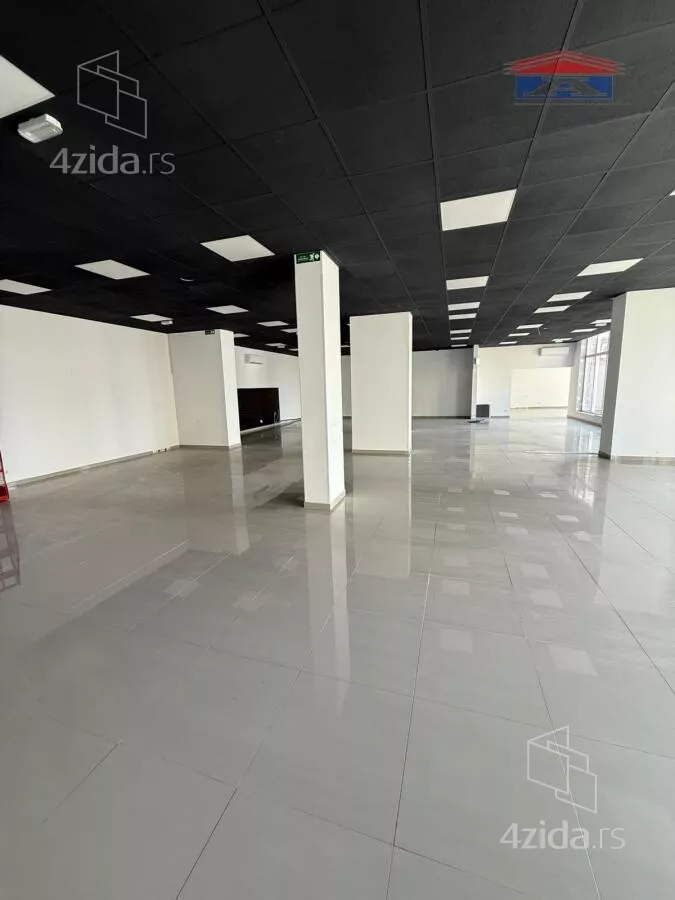 Poslovni prostor | 4zida