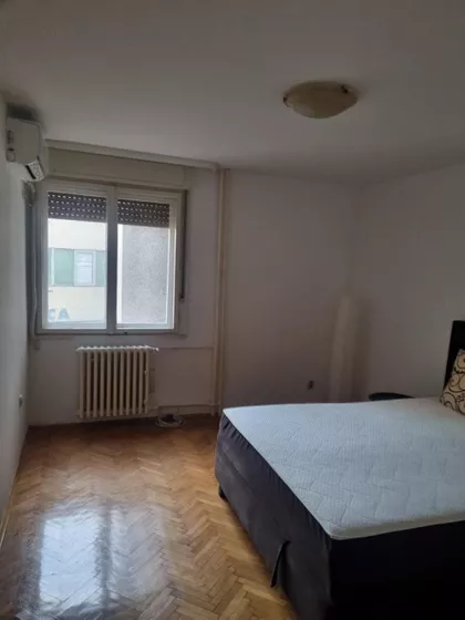 Kičevska | 4zida.rs