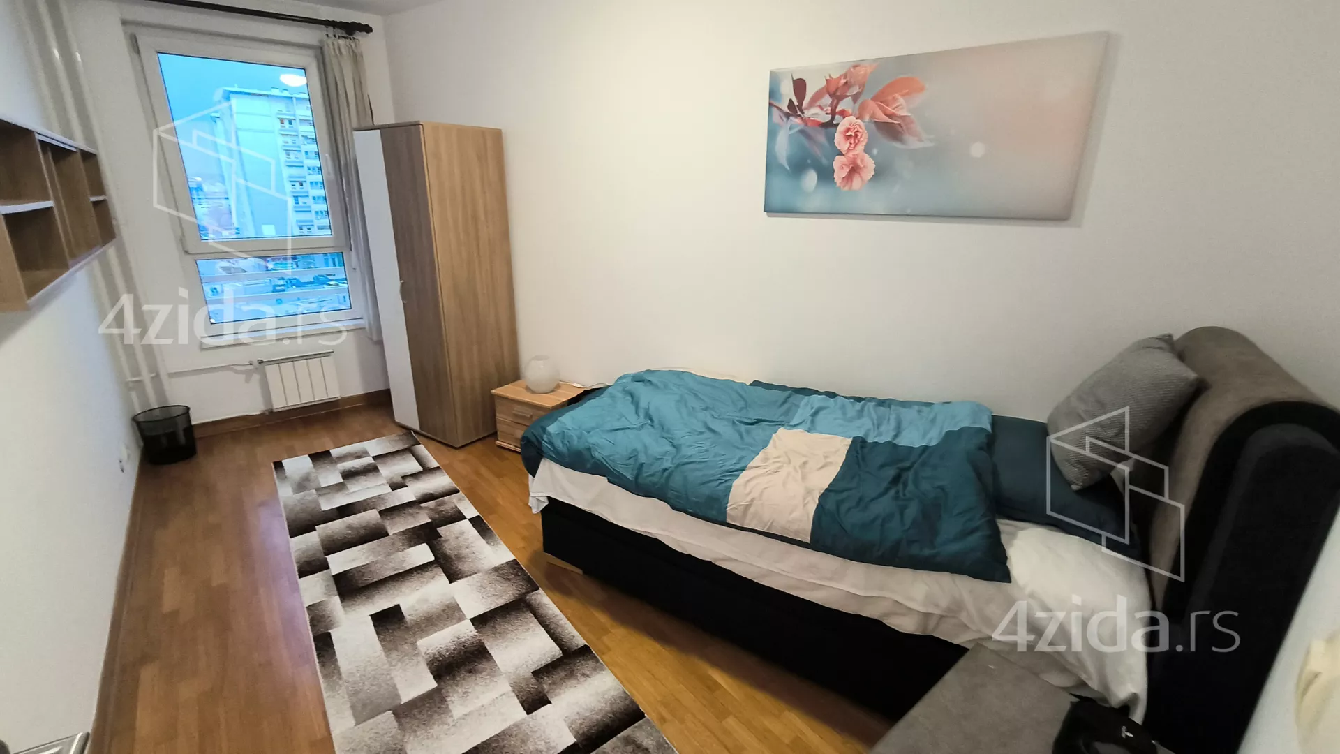 Četvoroiposoban stan | 4zida