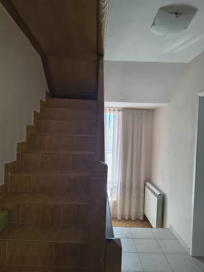 Kovači | 4zida.rs