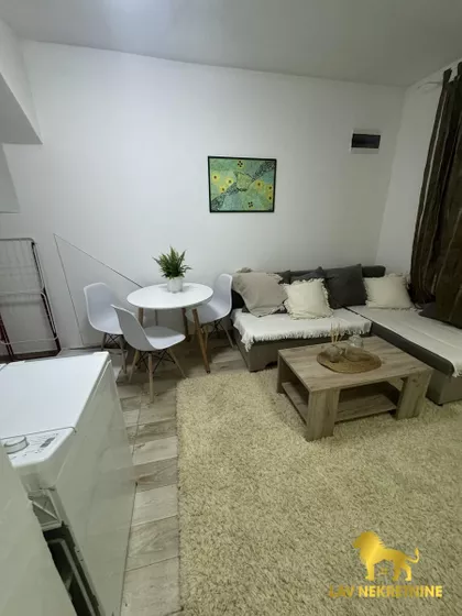 JEVREJSKA | 4zida.rs