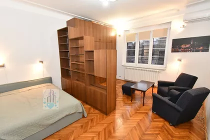 Palmotićeva | 4zida.rs