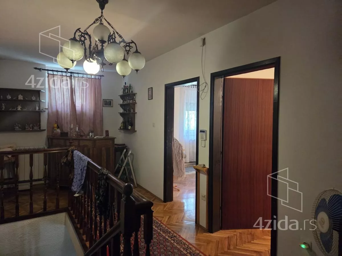 Kuća | 4zida