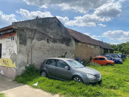 Feketić | 4zida.rs