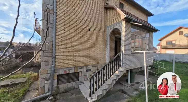 3-etažna kuća | 4zida