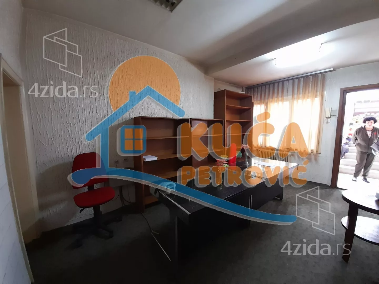 Lokal | 4zida