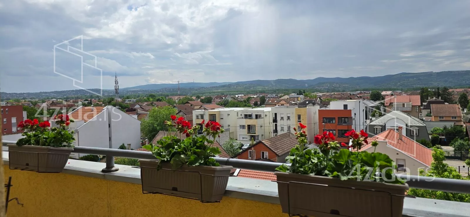 Dvoiposoban stan | 4zida