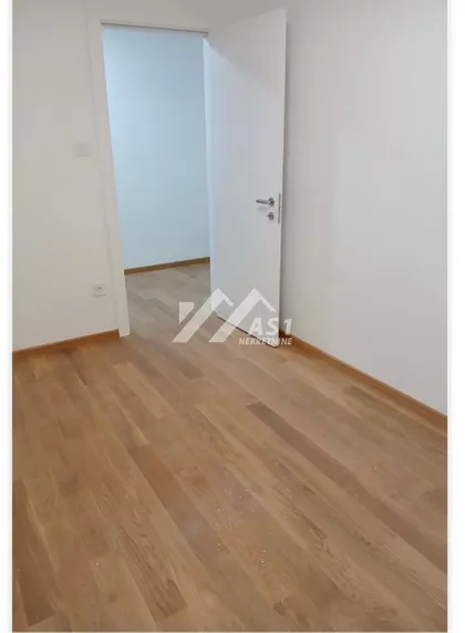 Hadži Ruvimova | 4zida.rs