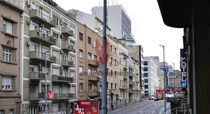 Četvoroiposoban stan | 4zida