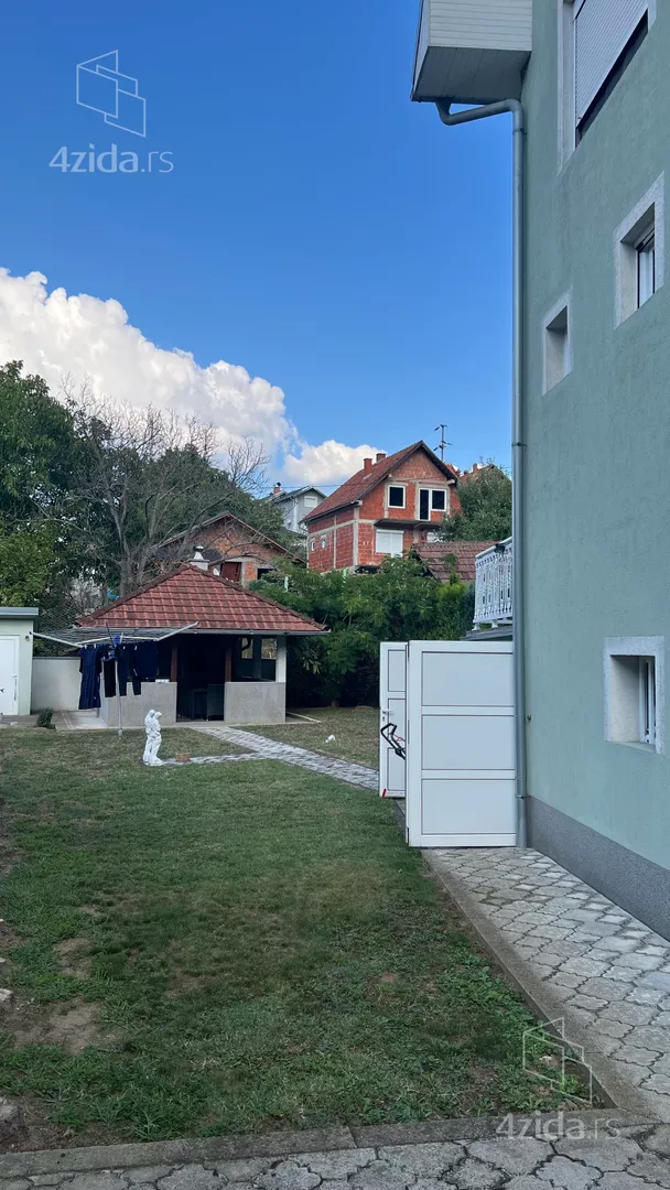 3-etažna kuća | 4zida