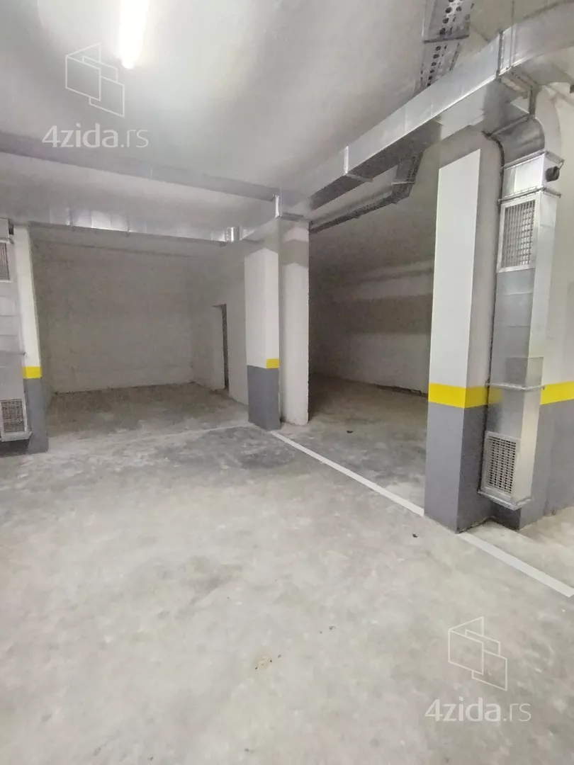 Garaža | 4zida