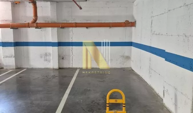 Garaža/Parking | 4zida