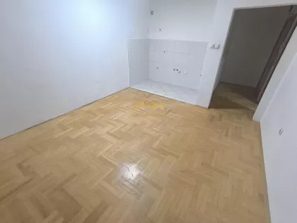 Adamovićevo Naselje | 4zida.rs