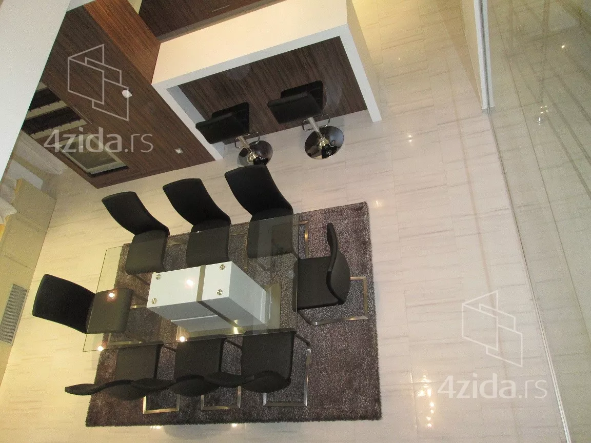 4-etažna kuća | 4zida