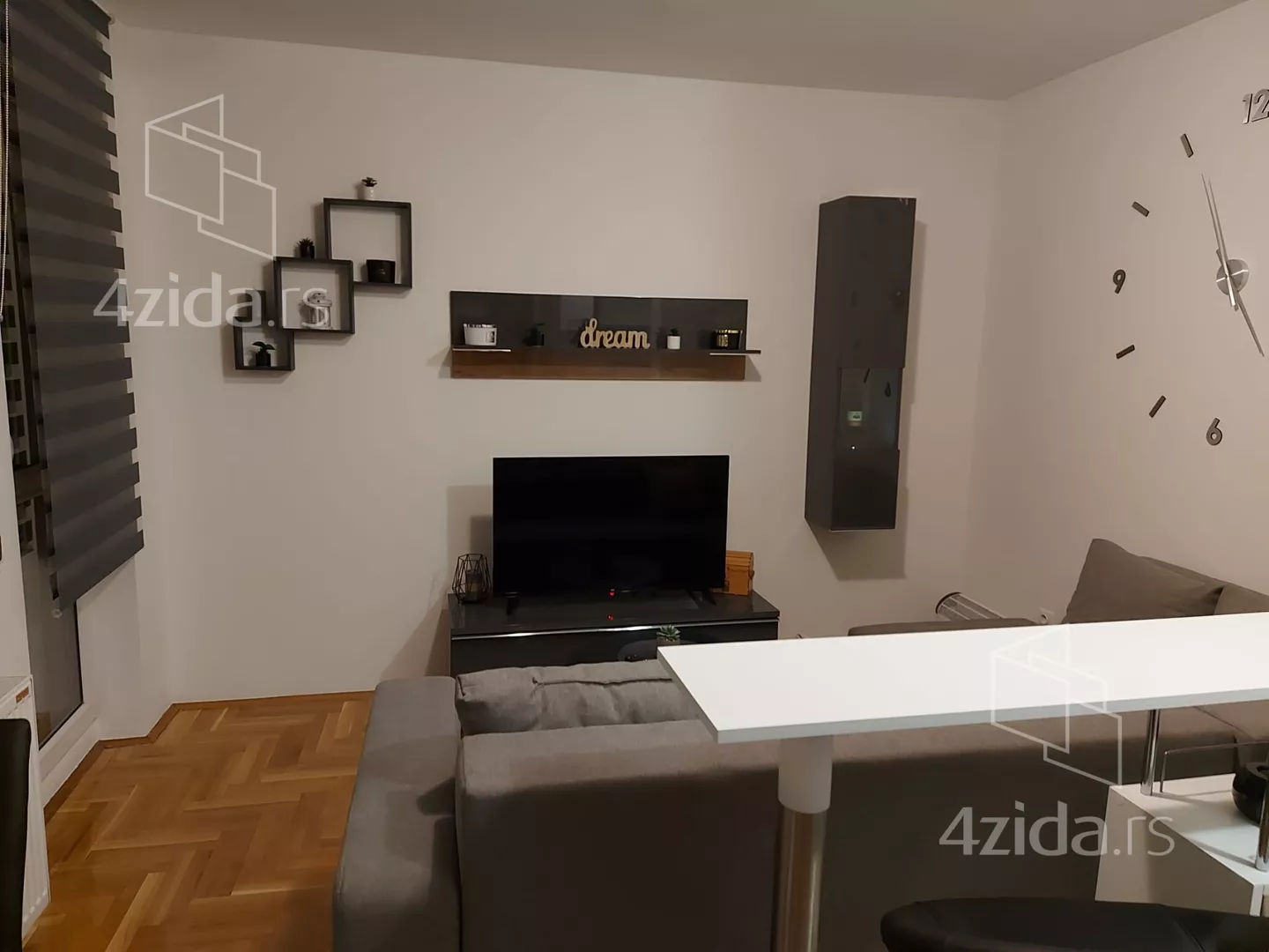 Garsonjera | 4zida