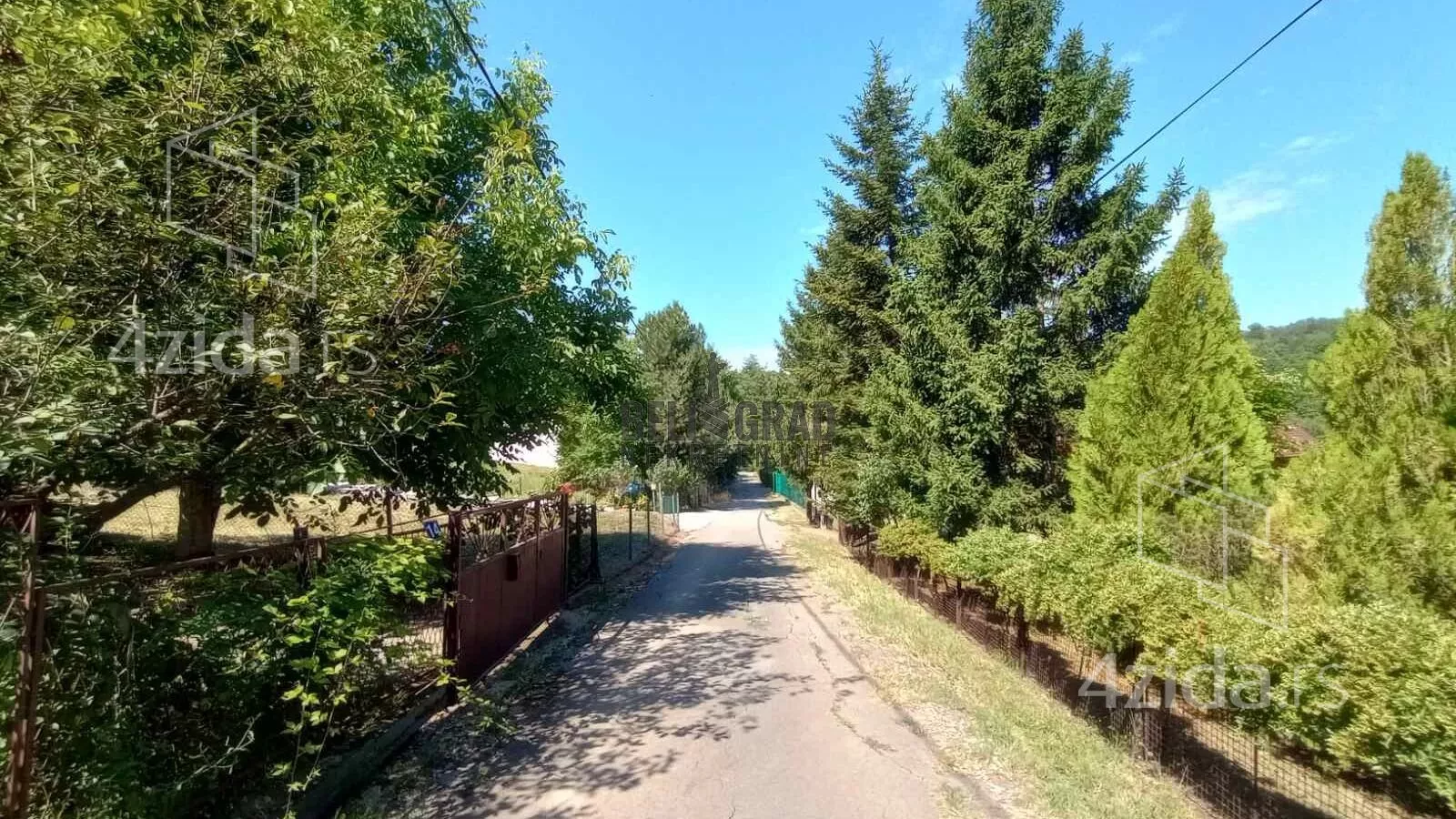 Plac | 4zida