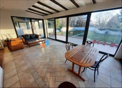 Golf Naselje | 4zida.rs