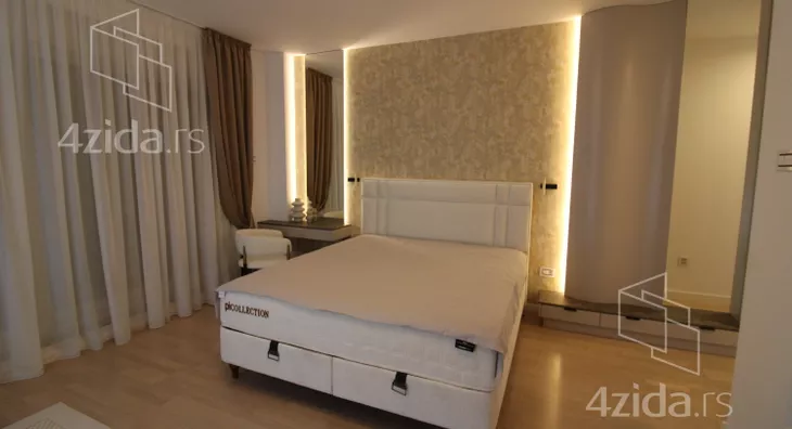 Šestosoban stan | 4zida