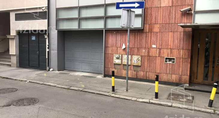 Garaža | 4zida