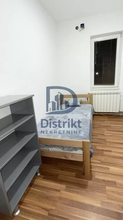 Donja Vrežina | 4zida.rs