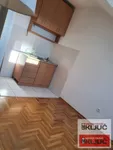 Šestosoban stan | 4zida