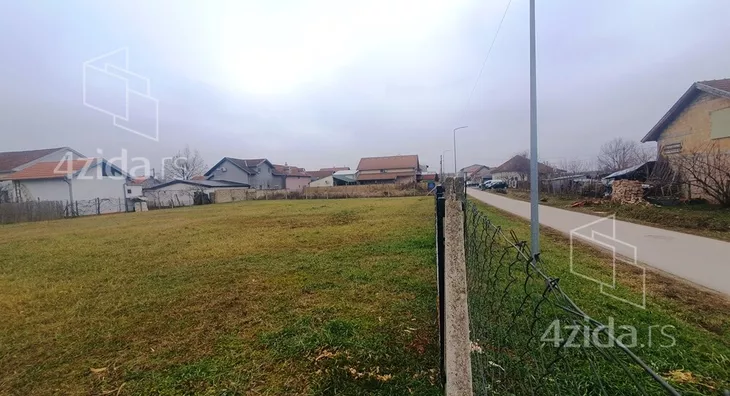 Građevinsko zemljište | 4zida