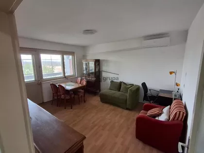 Janka Badžaka | 4zida.rs