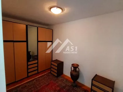 Braće Ribnikar | 4zida.rs