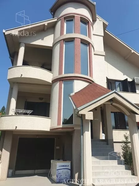 3-etažna kuća | 4zida