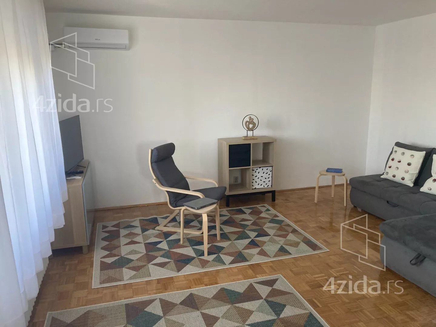 Troiposoban stan | 4zida