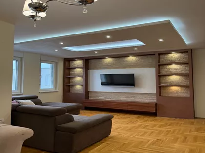 8. Marta 9A | 4zida.rs