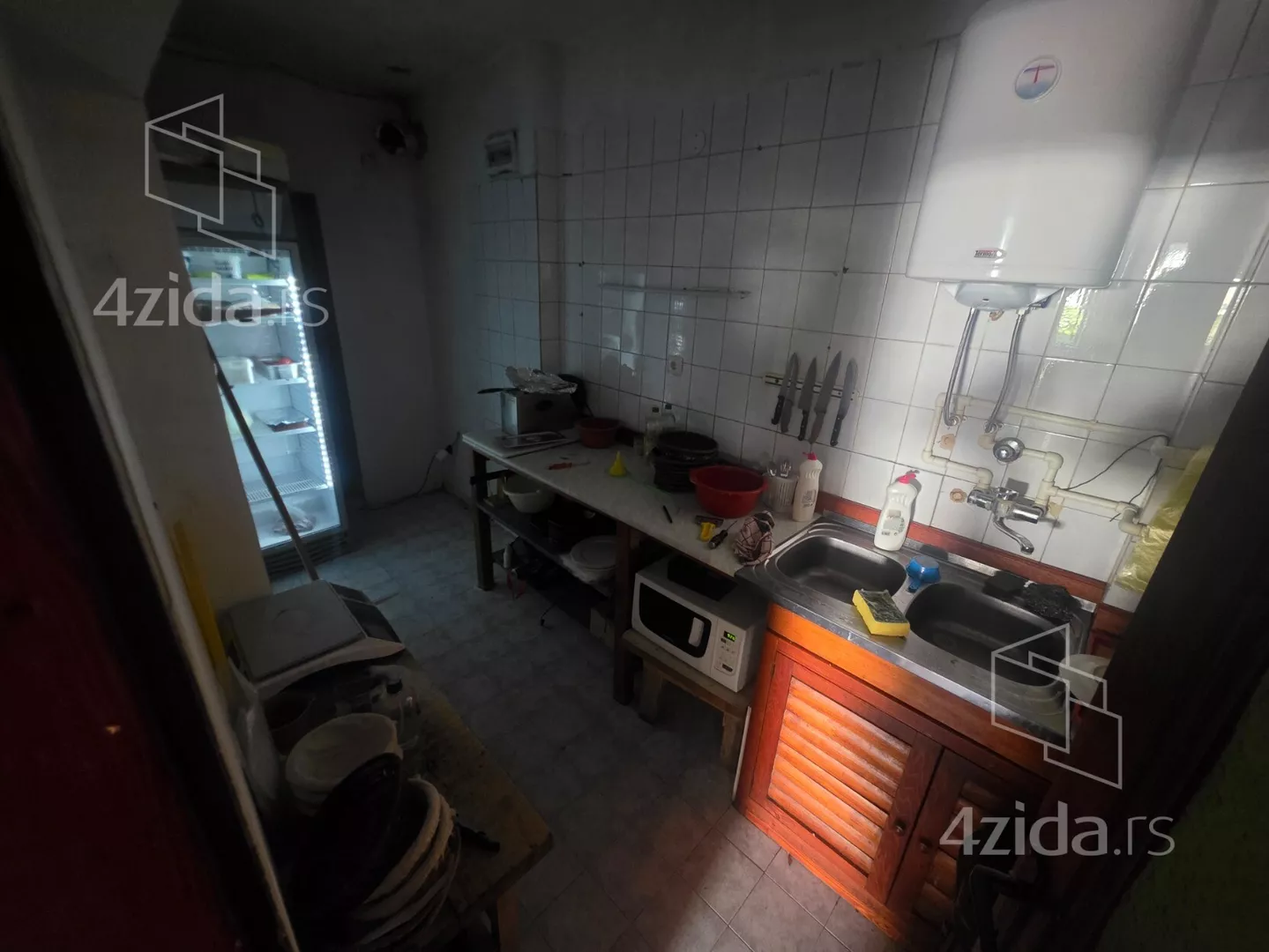 Ugostiteljski objekat | 4zida