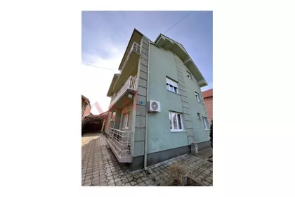 Radničko Naselje | 4zida.rs