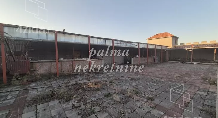 Lokal | 4zida