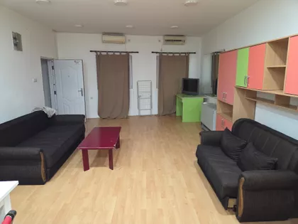 Nikole Grulovića 7 | 4zida.rs