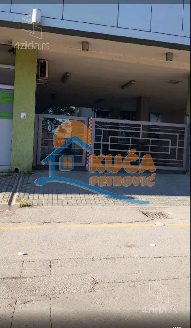 Garaža | 4zida