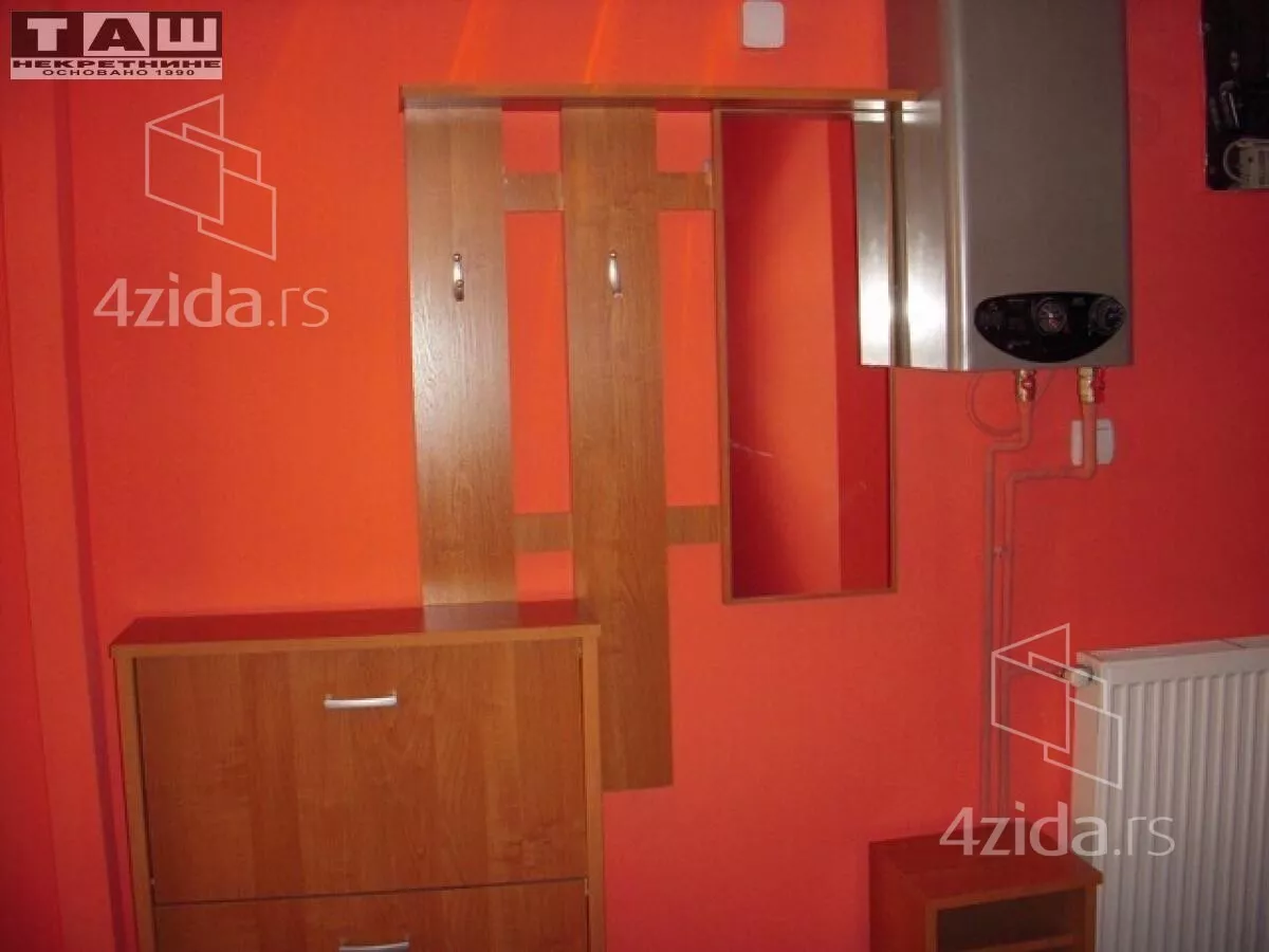 Garsonjera | 4zida