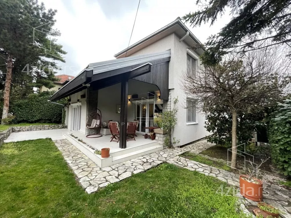 3-etažna kuća | 4zida