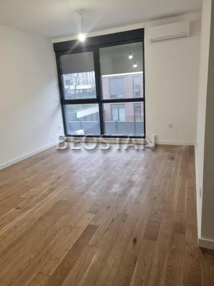 Pregrevica | 4zida.rs