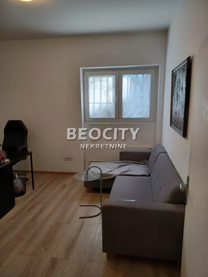 Katanićeva 9a | 4zida.rs