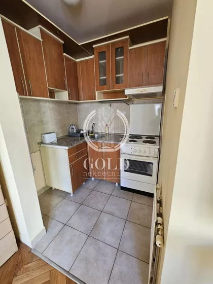 Kolo srpskih sestara | 4zida.rs